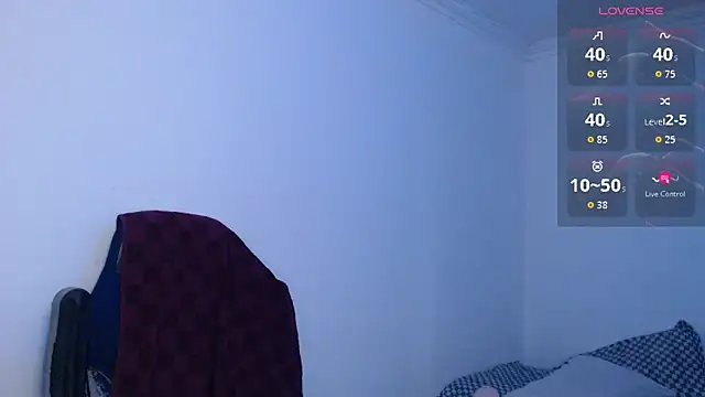Snapshot of bryamado69 chatting on 06-15-26, 02:25 bryamado69 online show from 06-15-26, 02:25