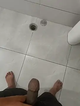 Gururonny07 online show from 11-04-25, 12:32