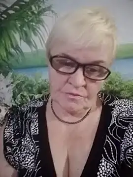 Snapshot of VioletSweet566 chatting on 12-08-24, 03:45 VioletSweet566 online show from 12-08-24, 03:45