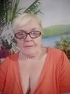 Snapshot of VioletSweet566 chatting on 12-09-24, 09:37 VioletSweet566 online show from 12-09-24, 09:37