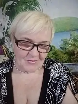 Snapshot of VioletSweet566 chatting on 12-12-24, 11:47 VioletSweet566 online show from 12-12-24, 11:47