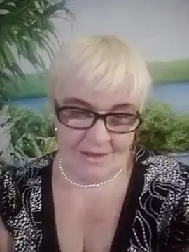 Snapshot of VioletSweet566 chatting on 01-30-25, 10:19 VioletSweet566 online show from 01-30-25, 10:19