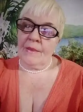 Snapshot of VioletSweet566 chatting on 02-12-25, 07:13 VioletSweet566 online show from 02-12-25, 07:13