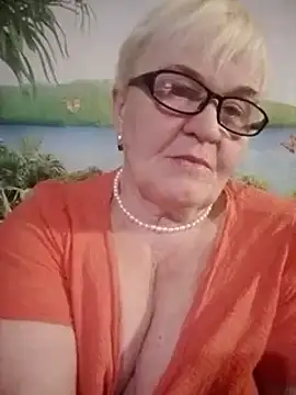 Snapshot of VioletSweet566 chatting on 02-13-25, 10:54 VioletSweet566 online show from 02-13-25, 10:54