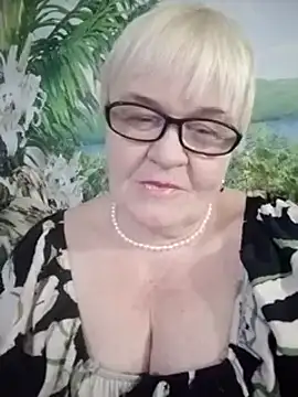 Snapshot of VioletSweet566 chatting on 02-20-25, 01:51 VioletSweet566 online show from 02-20-25, 01:51