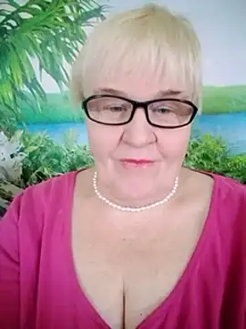 Snapshot of VioletSweet566 chatting on 02-24-25, 10:26 VioletSweet566 online show from 02-24-25, 10:26