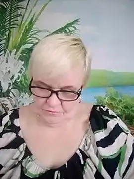 Snapshot of VioletSweet566 chatting on 03-03-25, 11:11 VioletSweet566 online show from 03-03-25, 11:11