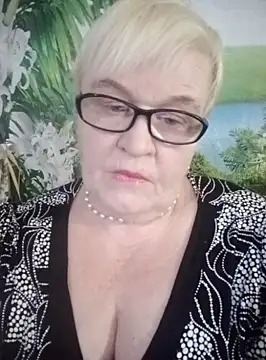 Snapshot of VioletSweet566 chatting on 03-04-25, 01:49 VioletSweet566 online show from 03-04-25, 01:49