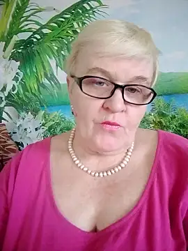 Snapshot of VioletSweet566 chatting on 03-10-25, 10:15 VioletSweet566 online show from 03-10-25, 10:15