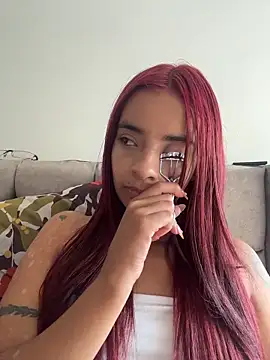 Snapshot of Laura_fernandezII chatting on 01-05-26, 08:34 Laura fernandezII online show from 01-05-26, 08:34