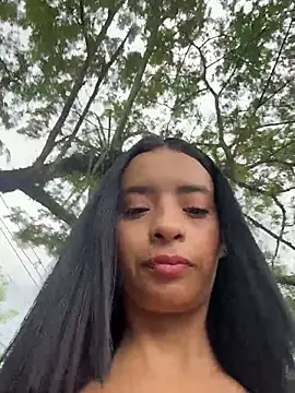 Snapshot of Laura_fernandezII chatting on 02-03-26, 07:30 Laura fernandezII online show from 02-03-26, 07:30