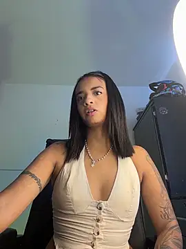 Laura fernandezII online show from 04-02-26, 08:50