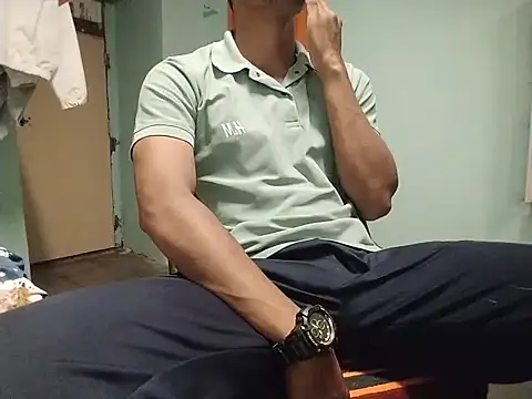 Snapshot of vicky0805 chatting on 01-08-25, 09:21 vicky0805 online show from 01-08-25, 09:21