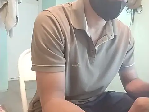 Snapshot of vicky0805 chatting on 03-17-25, 09:01 vicky0805 online show from 03-17-25, 09:01