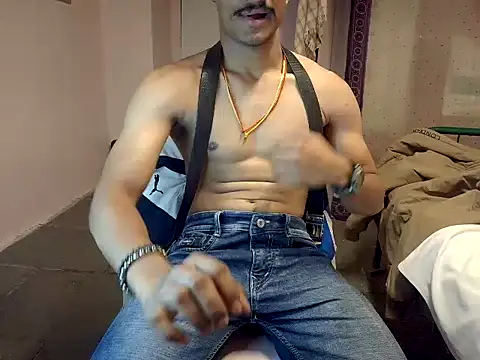 vicky0805 online show from 01-12-26, 06:40