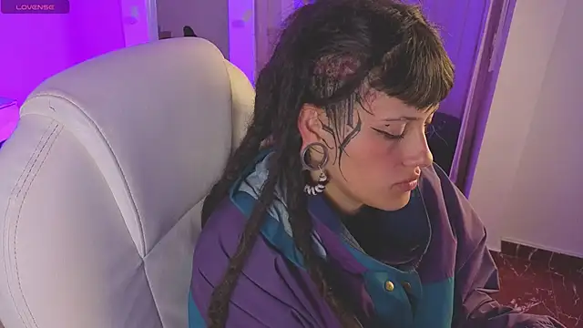  sharlotte777 online show from 03-07-26, 05:15