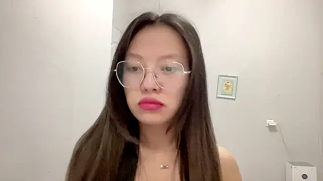 Risalynn online show from 02-26-25, 02:04