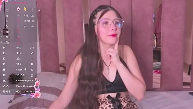 Snapshot of sweetniite chatting on 07-28-26, 04:08 sweetniite online show from 07-28-26, 04:08