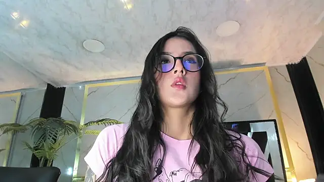 Princess Violett online show from 04-06-26, 02:29