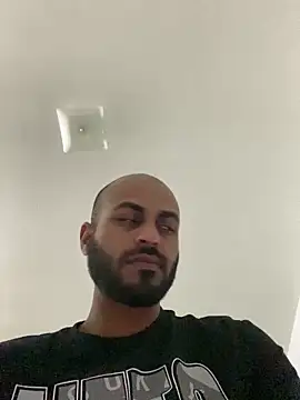 islandvybee55 online show from 12-29-24, 01:34