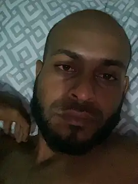 islandvybee55 online show from 02-10-26, 02:37