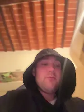 Snapshot of ErPumas126 chatting on 03-02-25, 02:41 ErPumas126 online show from 03-02-25, 02:41