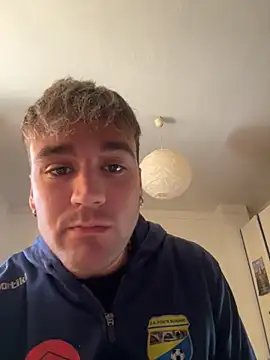 Snapshot of ErPumas126 chatting on 10-07-25, 02:58 ErPumas126 online show from 10-07-25, 02:58