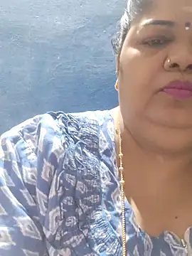 Snapshot of tamilthanushri chatting on 05-18-26, 08:09 tamilthanushri online show from 05-18-26, 08:09