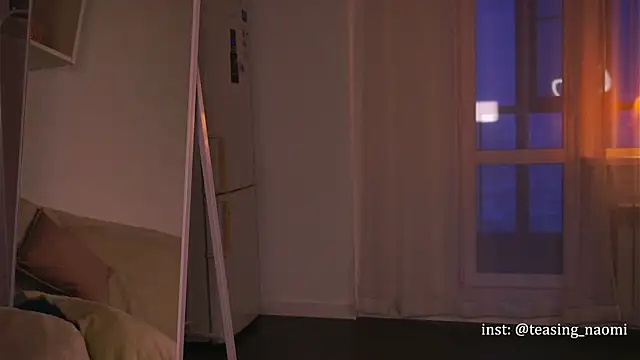 Snapshot of aesthetics__tease chatting on 02-09-25, 02:06 aesthetics tease online show from 02-09-25, 02:06