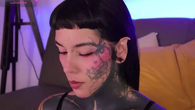 Snapshot of FairyFlexxxx chatting on 02-02-26, 09:46 FairyFlexxxx online show from 02-02-26, 09:46