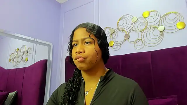 Sofi Fox  online show from 02-23-25, 11:33