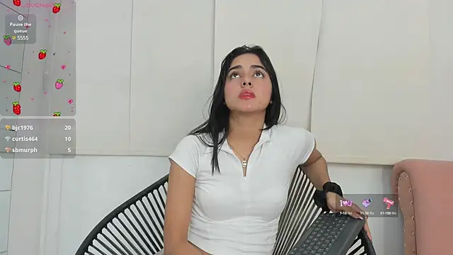 Snapshot of natalia_aguirre1 chatting on 02-08-25, 03:42 natalia aguirre1 online show from 02-08-25, 03:42