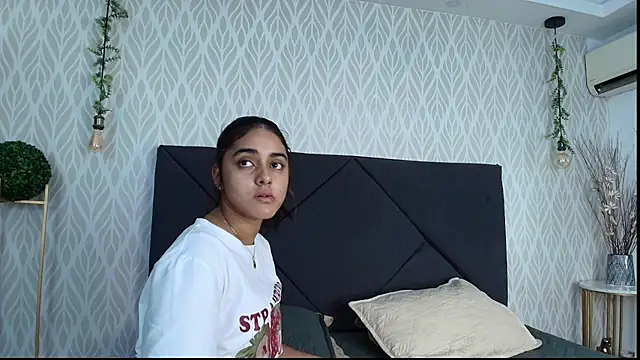 natalia aguirre1 online show from 11-13-25, 12:26