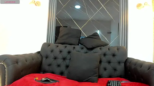 VickyJohnson1 online show from 07-19-26, 08:45