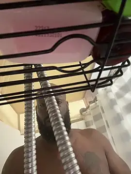 Snapshot of SukItSlo444 chatting on 01-17-26, 04:17 SukItSlo444 online show from 01-17-26, 04:17