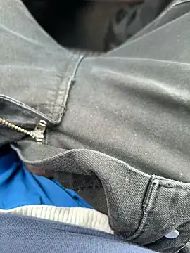 Snapshot of SukItSlo444 chatting on 02-20-26, 06:08 SukItSlo444 online show from 02-20-26, 06:08