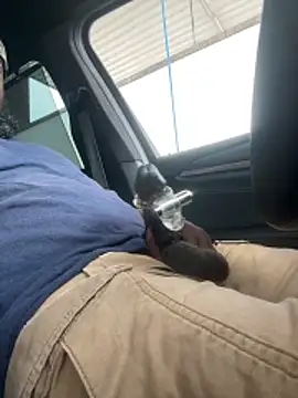 Snapshot of SukItSlo444 chatting on 04-16-26, 02:07 SukItSlo444 online show from 04-16-26, 02:07