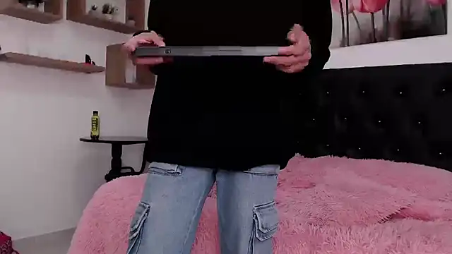 abigail f00x online show from 03-03-25, 12:27