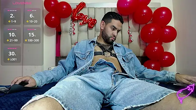 akeemdavid 05 online show from 02-13-25, 07:42