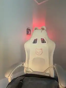 loveluna8 online show from 03-04-26, 06:36