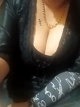 MONA DARLING31 online show from 02-17-25, 04:31