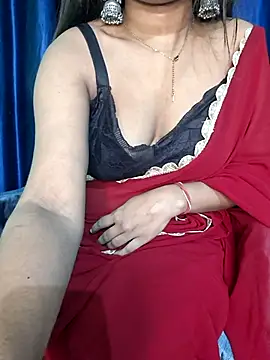 Snapshot of Lufi_2 chatting on 09-12-25, 06:19 Lufi 2 online show from 09-12-25, 06:19