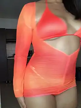 EmmaRossem online show from 10-21-25, 07:14