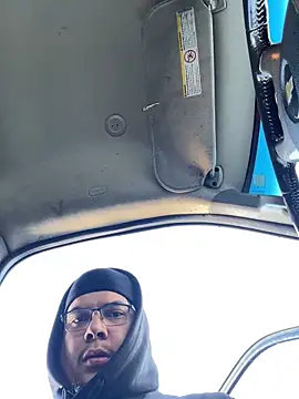 Snapshot of thtmexicanthickcock chatting on 12-06-24, 03:44 thtmexicanthickcock online show from 12-06-24, 03:44