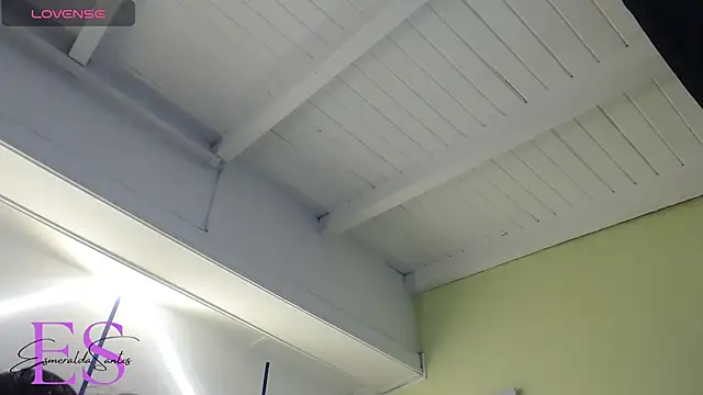 EsmeraldaSantoss online show from 12-22-24, 12:49