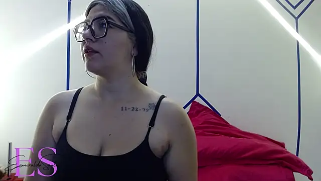 EsmeraldaSantoss online show from 02-12-25, 12:33