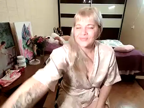 Lia Laguna77 online show from 10-05-25, 05:55