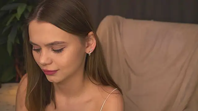 its me lissa  online show from 03-19-25, 01:40