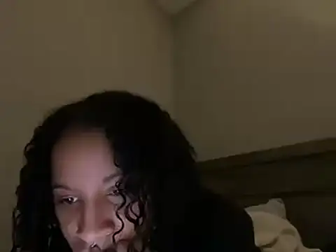 Snapshot of shandiloveslemonss chatting on 12-16-24, 10:56 shandiloveslemonss online show from 12-16-24, 10:56