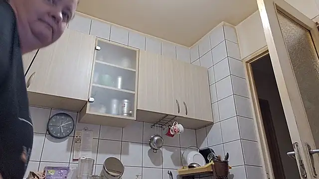 Snapshot of melissaBlessing chatting on 10-08-25, 02:09 melissaBlessing online show from 10-08-25, 02:09